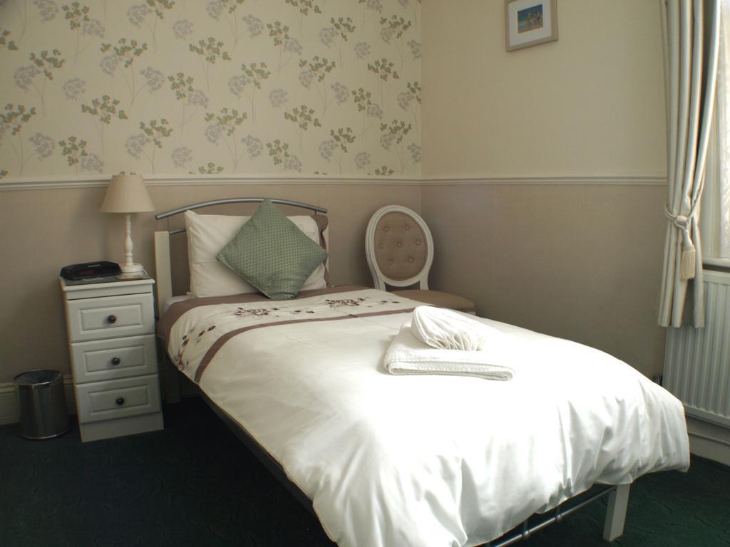 Crimdon Dene Hotel Torquay Ngoại thất bức ảnh