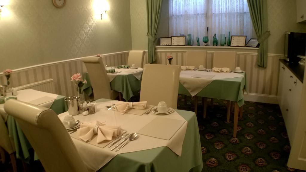 Crimdon Dene Hotel Torquay Ngoại thất bức ảnh