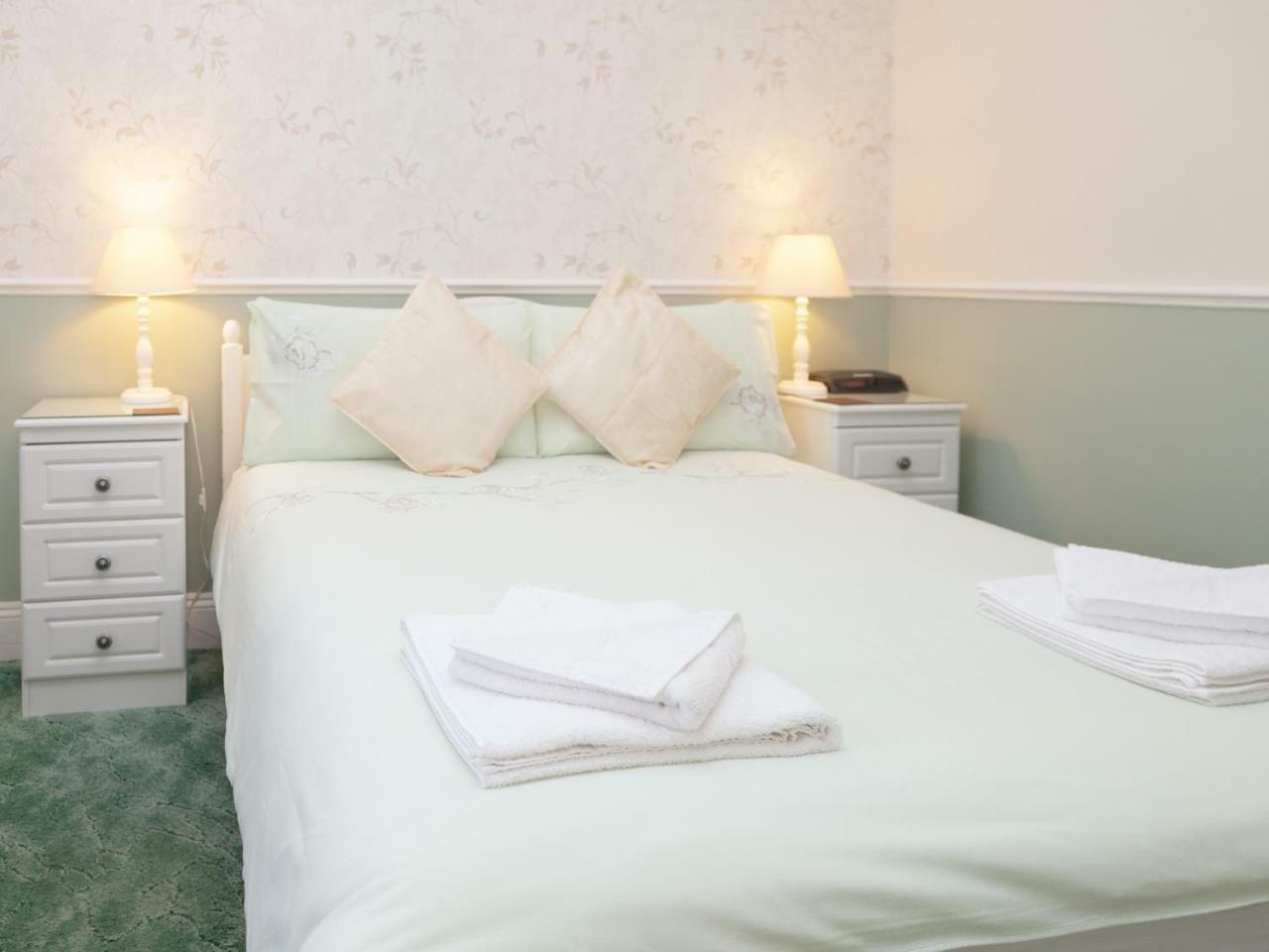 Crimdon Dene Hotel Torquay Ngoại thất bức ảnh