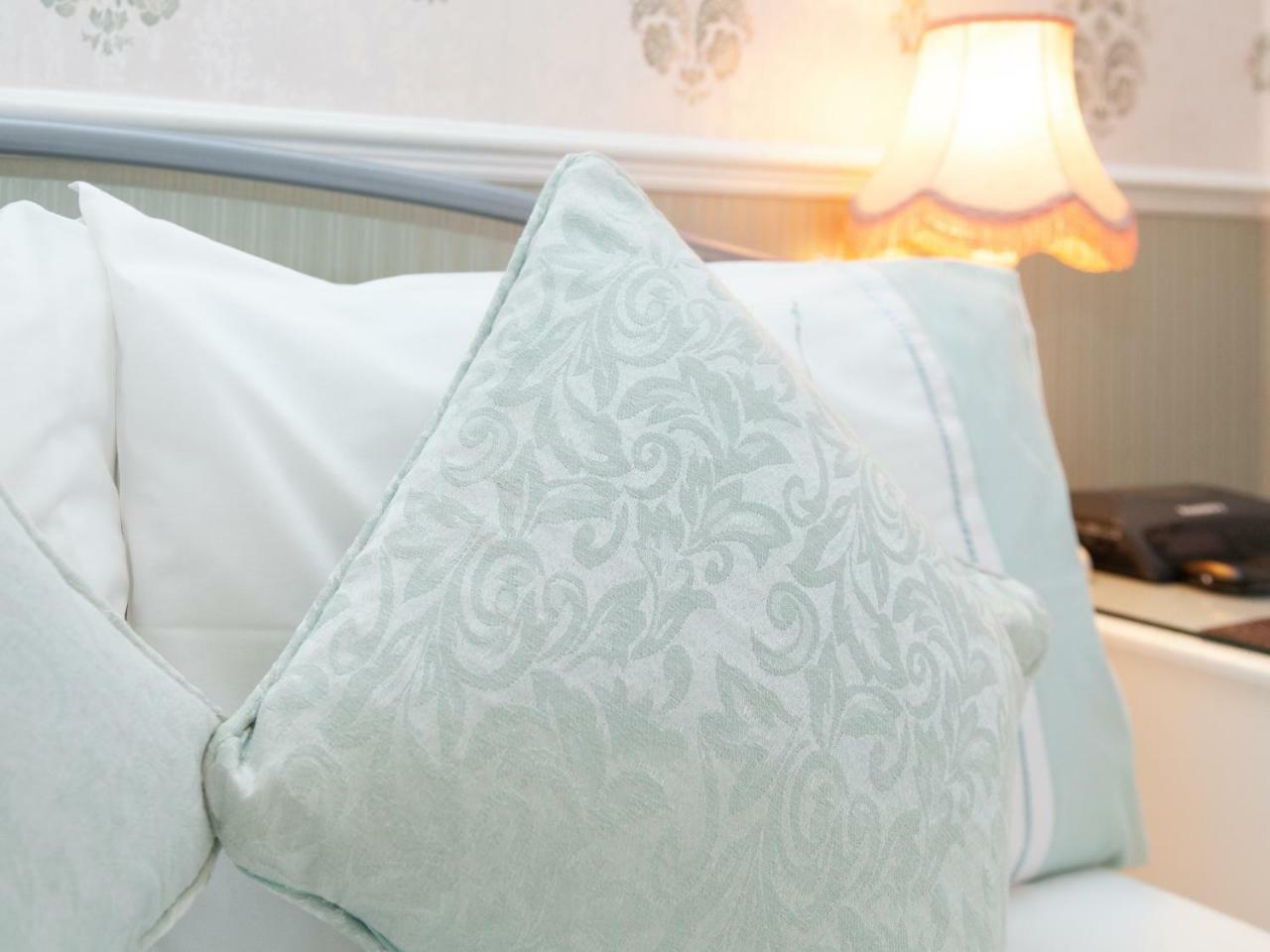 Crimdon Dene Hotel Torquay Ngoại thất bức ảnh